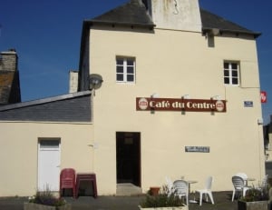 Cafe du Centre, St Mayeaux, near Mur de Bretagne
