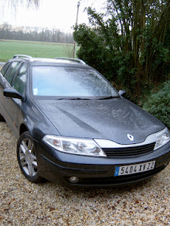 Buying a secondhand car in the UK for use in France